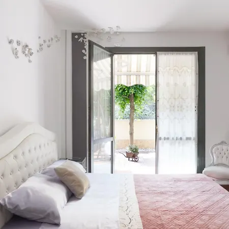 Casa Louise - Don Bedetti Bologna