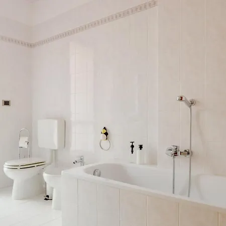 Casa Louise - Don Bedetti Vakantiehuis *